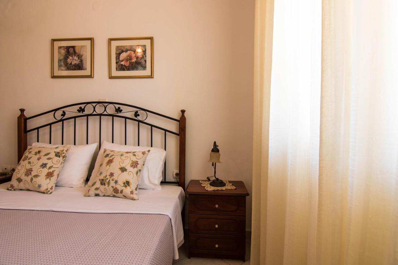 Fedra Apartments, View, Free Parking, 2Mins To Beach Palaikastro Exterior foto